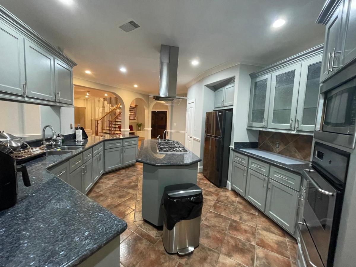 Luxuria Mini-Mansion Near Houston Downtown Villa ภายนอก รูปภาพ