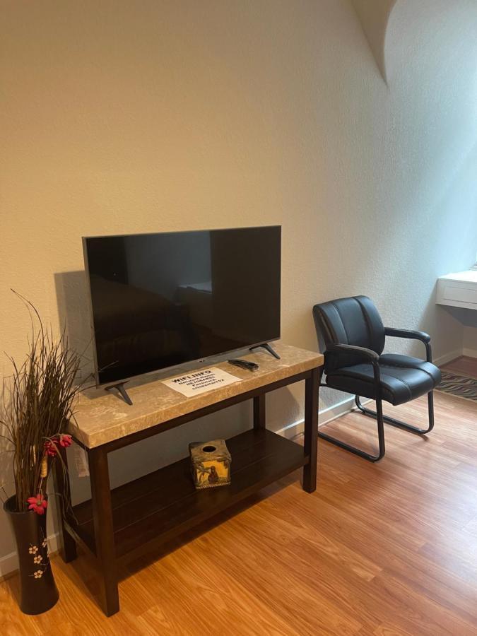 Luxuria Mini-Mansion Near Houston Downtown Villa ภายนอก รูปภาพ